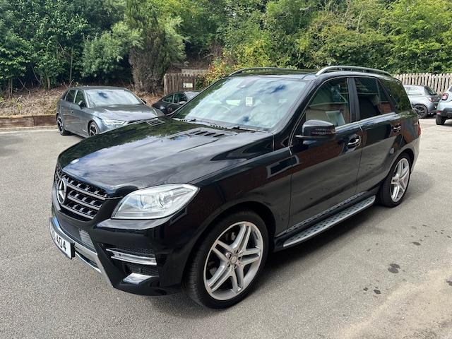 Mercedes-Benz M Class 3.0 ML350 V6 BlueTEC AMG Sport SUV 5dr Diesel G-Tronic 4WD Euro 6 (s/s) (258 ps)