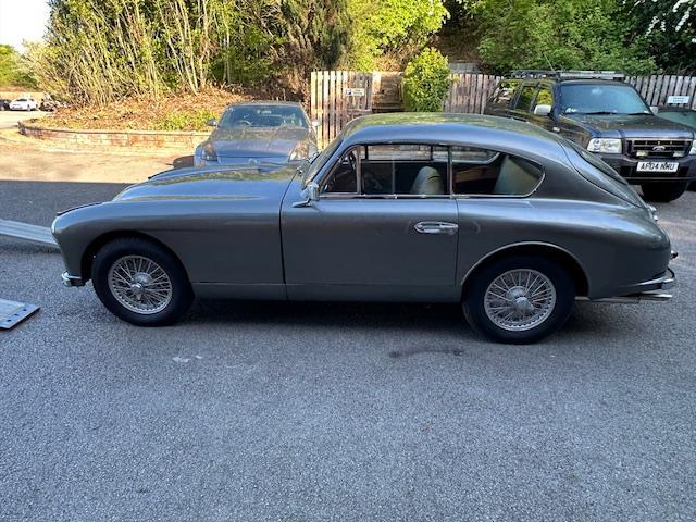 Aston Martin DB2/4