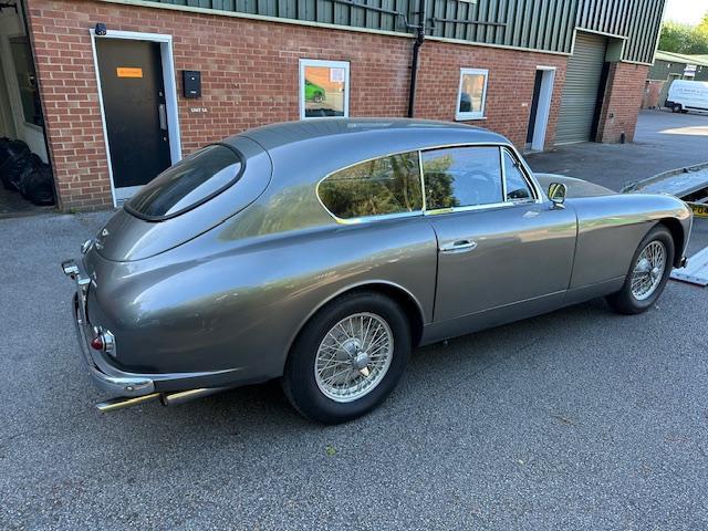 Aston Martin DB2/4