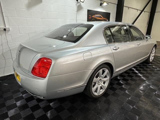 Bentley Continental 6.0 W12 Flying Spur Saloon 4dr Petrol Auto 4WD Euro 4 (560 ps)