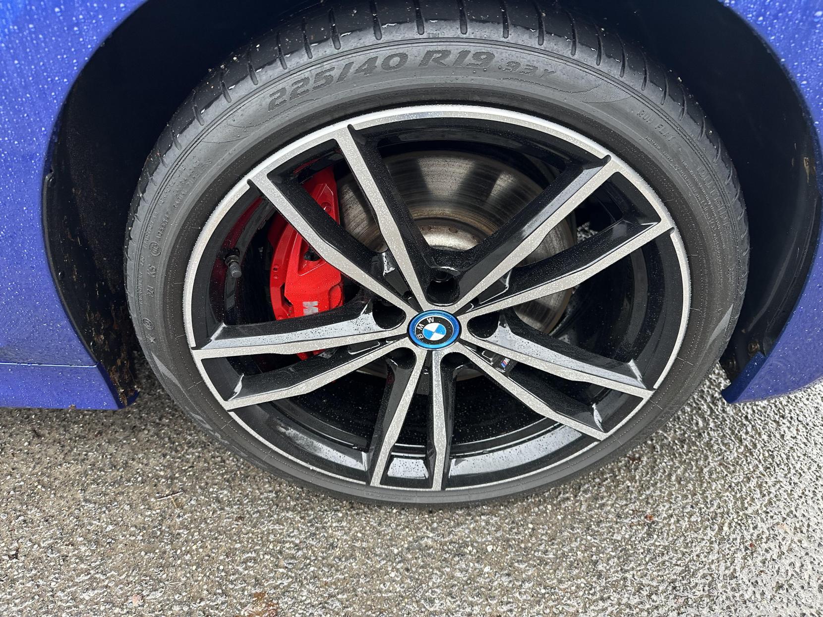 BMW 3 Series 2.0 330e 12kWh M Sport Touring 5dr Petrol Plug-in Hybrid Auto Euro 6 (s/s) (292 ps)