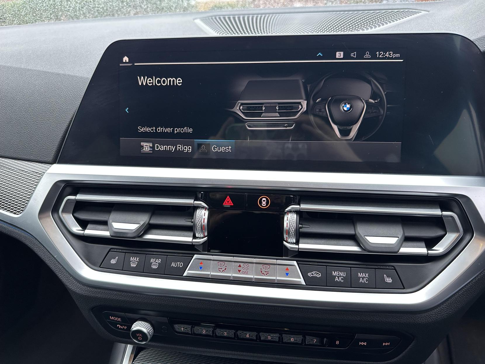 BMW 3 Series 2.0 330e 12kWh M Sport Touring 5dr Petrol Plug-in Hybrid Auto Euro 6 (s/s) (292 ps)