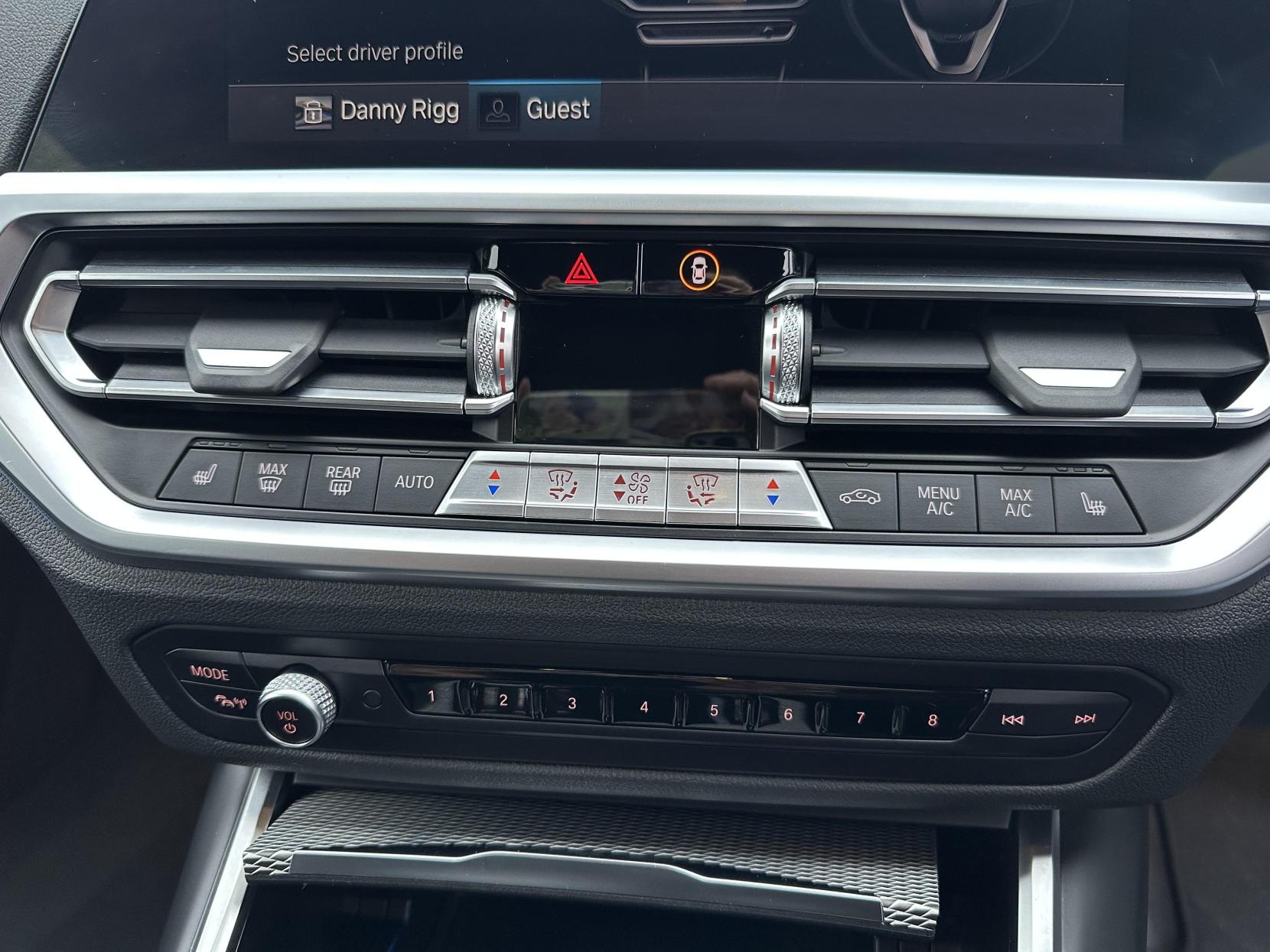 BMW 3 Series 2.0 330e 12kWh M Sport Touring 5dr Petrol Plug-in Hybrid Auto Euro 6 (s/s) (292 ps)